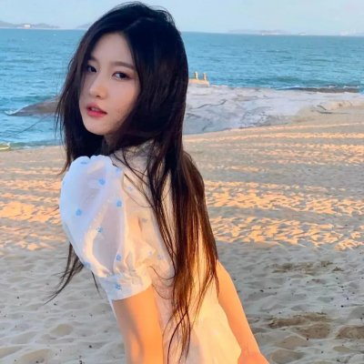 女孩和蜘蛛
